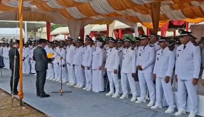 Bupati Aceh Besar Melantik Yusri Selaku Keuchik Desa Rima Keunurum Serta 209 Keuchik Lainnya