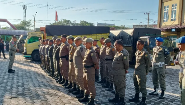Satpol PP dan WH Aceh Kerahkan 100 Personel ke Pidie dan Pidie Jaya untuk Percepatan Penanganan Banjir