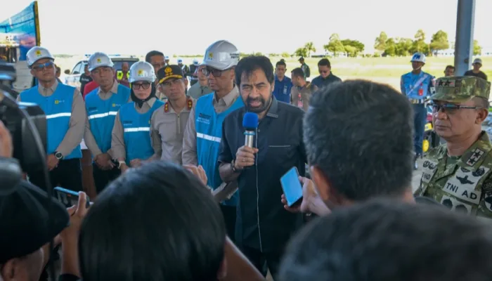 Gubernur Aceh Minta Tol Padang Tiji–Seulimum Dibuka untuk Distribusi Bantuan Banjir