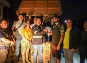 Korban jiwa sekitar 250 orang : Mualem Terobos Aceh Tamiang Antar Bantuan Tengah Malam