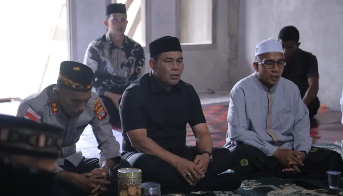 Bupati dan Forkopimda Aceh Besar Melayat ke Rumah Duka Ibunda Ketua MPU Aceh
