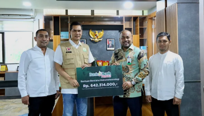Bank Aceh Salurkan Bantuan Rp642 Juta Melalui Program “Bank Aceh Peduli” untuk Penanganan Bencana di Aceh