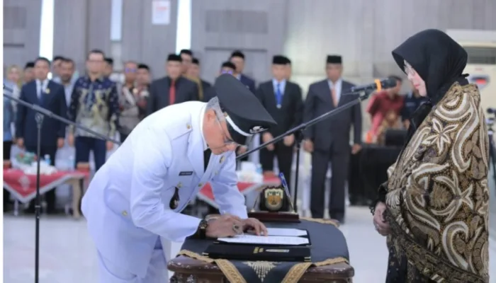 Wali Kota Banda Aceh Lantik 33 Keuchik Terpilih Masa Jabatan 2026–2032