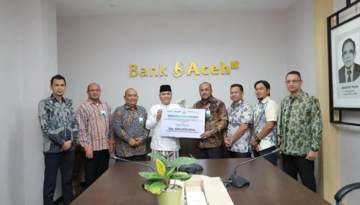 Bank Aceh Syariah Salurkan Zakat Karyawan Rp1,43 Miliar ke Baitul Mal