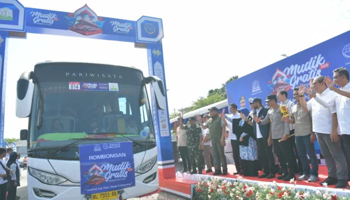 Gubernur Muzakir Manaf Lepas Ribuan Peserta Mudik Gratis Pemerintah Aceh