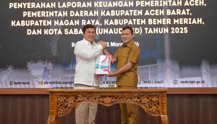 Serahkan Laporan Keuangan 2025, Wagub Fadhlullah Tegaskan Komitmen Transparansi dan Akuntabilitas