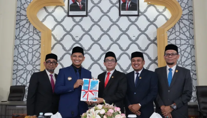 DPRK Banda Aceh Gelar Rapat Paripurna Penyerahan LKPJ Walikota Tahun Anggaran 2025