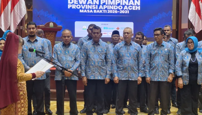 Ketua Umum APINDO Pusat Lantik Pengurus APINDO Aceh Periode 2026-2031