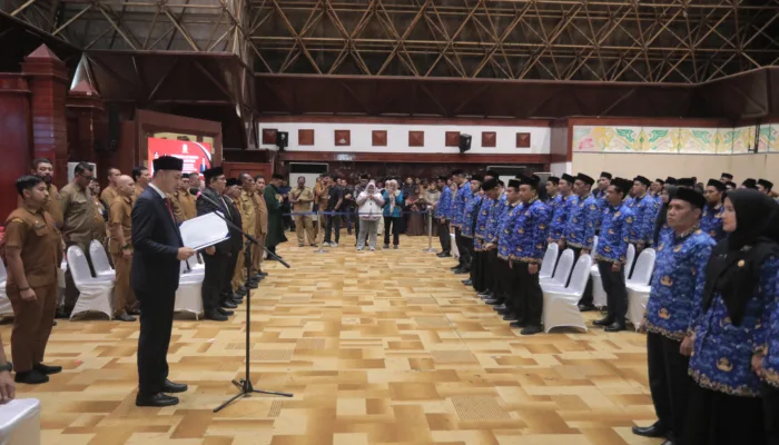 Sekda Aceh Lantik Pejabat Administrator dan Pengawas ‎