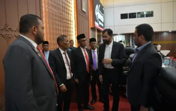 Gubernur Aceh Hadiri Paripurna DPRA Penyampaian Rekomendasi LKPJ 2025 ‎