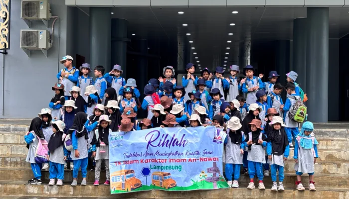 Edukasi Ekonomi Kreatif Sejak Dini, 100 Siswa TKIK Imam An Nawawi Jelajahi 13 Unit Inovasi di Gedung AMANAH