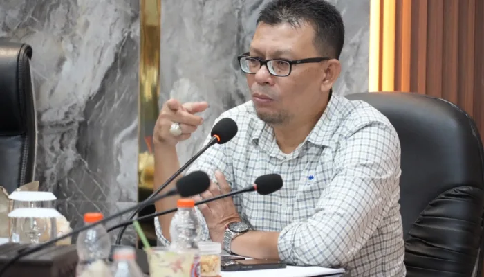 Wakil Ketua DPRK Apresiasi SMPN 10 Banda Aceh Raih Juara Umum Nasional JAAGO 2026