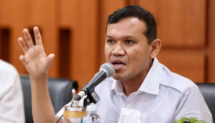 Pimpin Rapat Koordinasi Bersama SKPA, Wagub Dek Fadh: Transparansi adalah Kunci