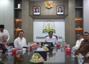 Gubernur Aceh Selaku Pemegang Saham Pengendali pimpin RUPSLB Bank Aceh